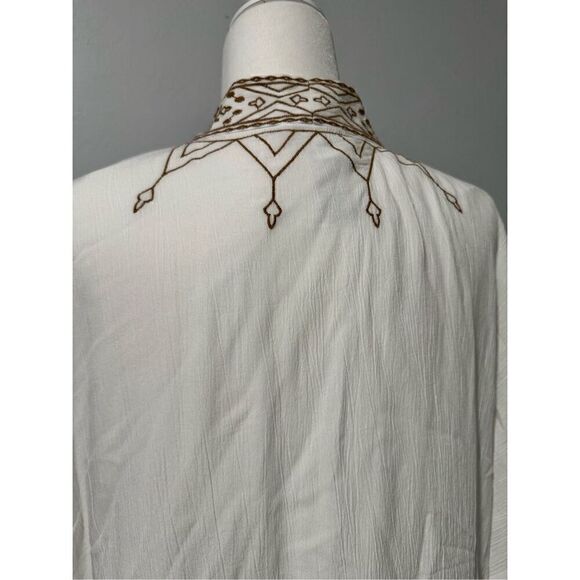 Chico’s white Embroidered kimono open front L/Xl - Picture 2 of 7